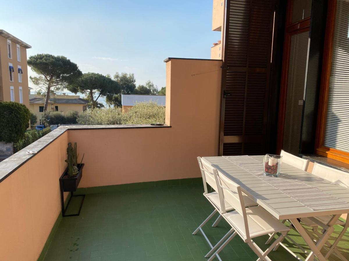 Appartamento In Zona Esclusiva A 50 Mt Dal Mare Arenzano Luaran gambar